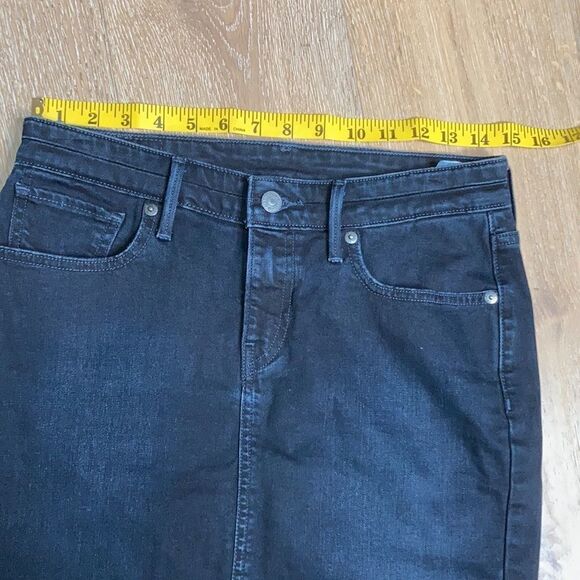 Levi’s denim pencil skirt dark wash 27 - Picture 4 of 8
